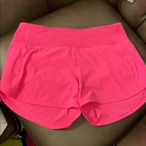 Lululemon Speed Up 4 in shorts